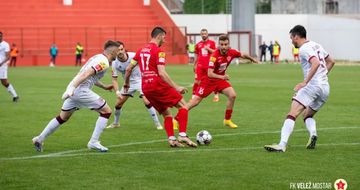 Velež - SarajevoSlavi&scaron;a RadovićMario VrančićNermin HaskićTarik &Scaron;ikaloIvan Borna Jelić Balta/Foto: 