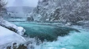Štrbački buk u bijelom ruhu/