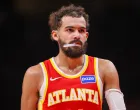 Dec 27, 2025; Atlanta, Georgia, USA; Atlanta Hawks guard Trae Young (11) in action against the New York Knicks in the third quarter at State Farm Arena. Mandatory Credit: Brett Davis-Imagn Images/Foto: Brett Davis