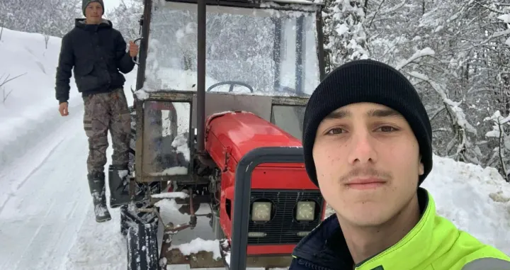 Almedin i Nikola u akciji pomaganja kom&scaron;ijama/Dru&scaron;tvene Mreže