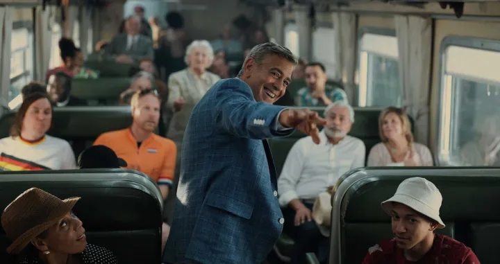 Clooney zaista briljira kao naslovni junak/