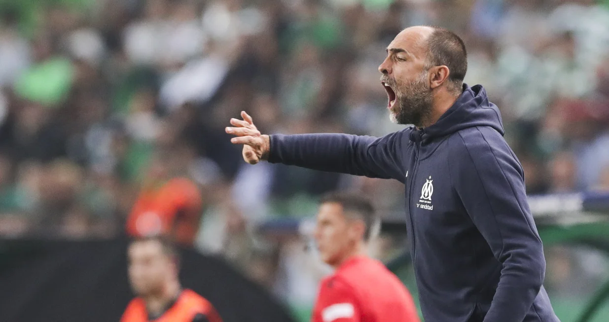 epa10239345 Olympique de Marseille head coach Igor Tudor gives instructions to his players during the UEFA Champions League Group D soccer match between Sporting Lisbon and Olympique de Marseille, in Lisbon, Portugal, 12 October 2022. EPA/TIAGO PETINGA/Foto: Tiago Petinga