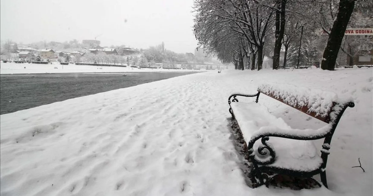 Snijeg u Zenici/