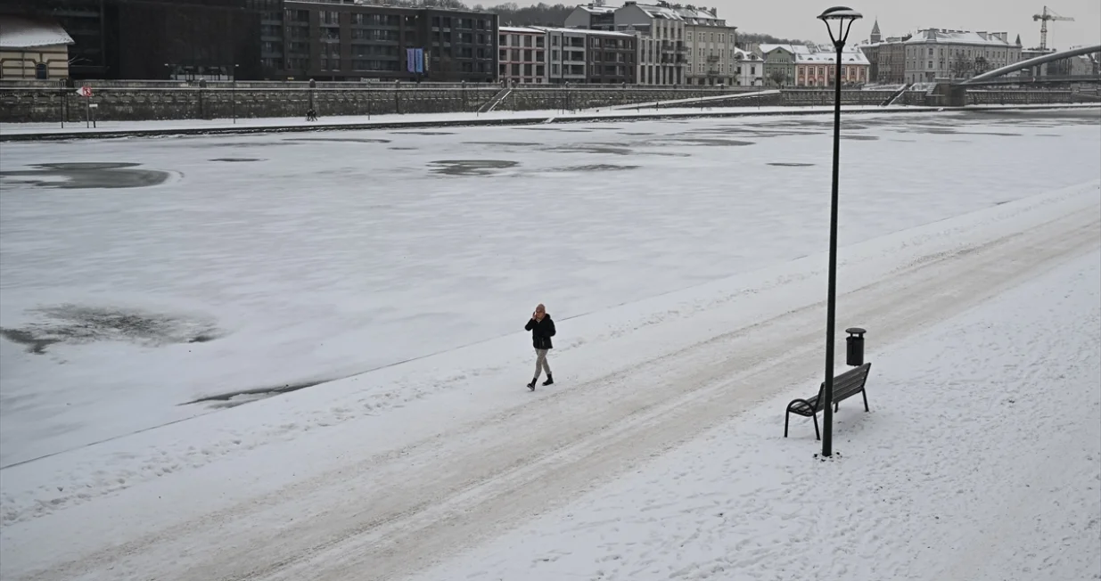 Temperature ispod nule &scaron;irom zemlje/Anadolija/