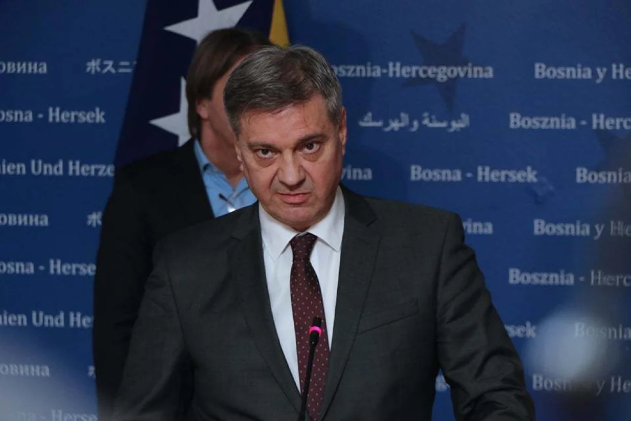 Denis Zvizdić/Senad Gubelić/Oslobođenje/