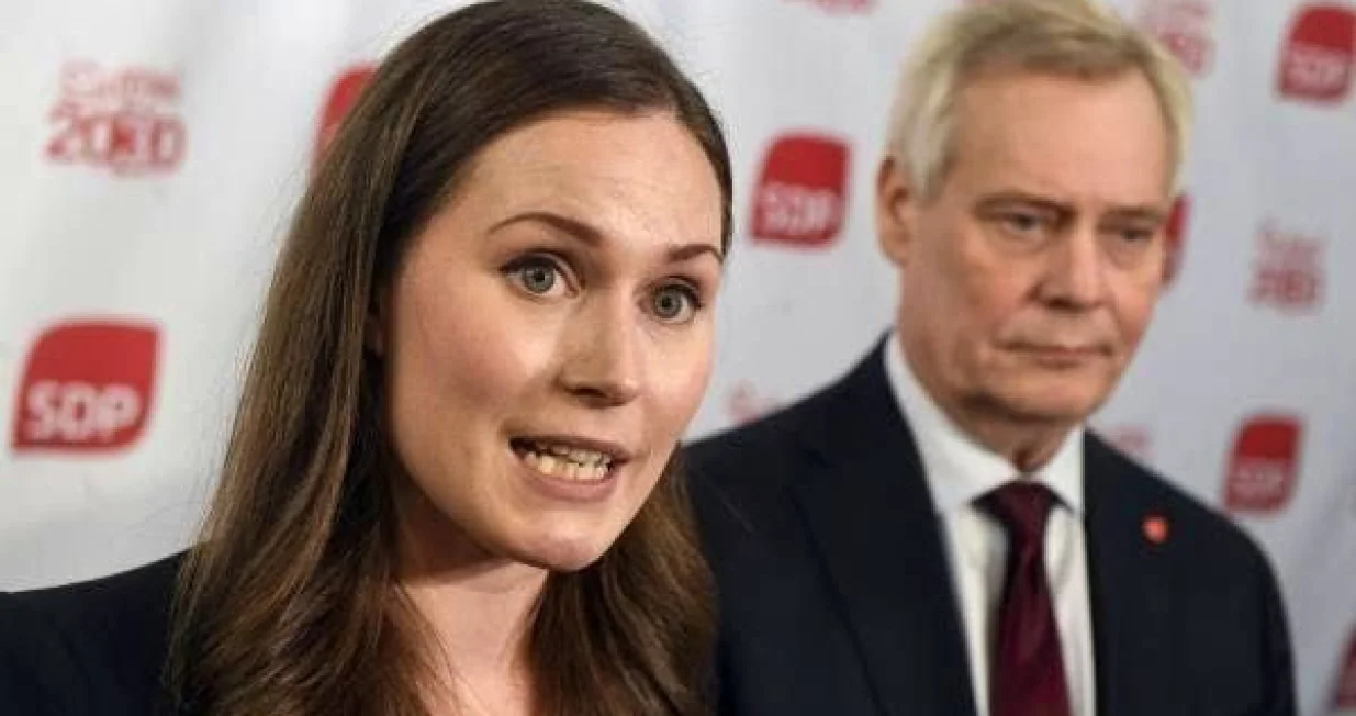 Sanna Marin i njen prethodnik Annti Rinne/