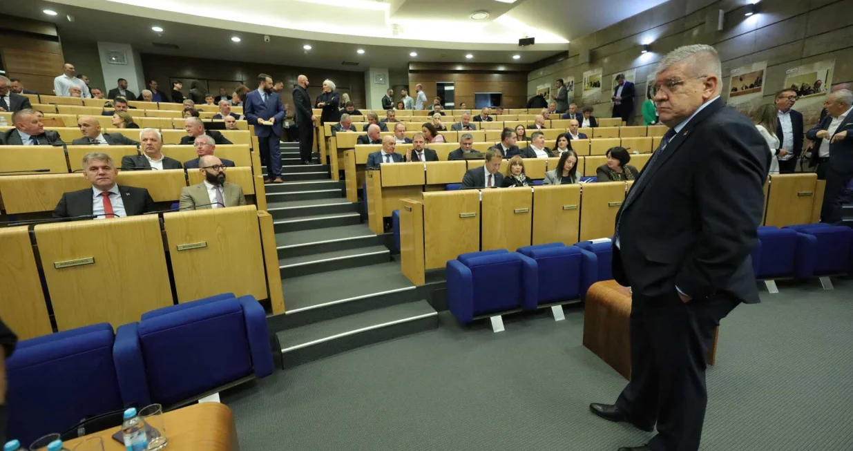 Predstavnički dom paralamenta FBiH/Senad Gubelić