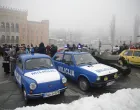 Sarajevo, BiH - 17. januar 2026: UДЌesnici Zimskog oldtimer rallyja Subotica - Sarajevo danas su u glavnom gradu Bosne i Hercegovine izloЕѕili svoje ДЌetverotoДЌkaЕЎe svim zainteresovanim ljubiteljima starih automobila.ДЊlanovi 50-ak oldtimer posada iz Srbije, MaД'arske, Rumunije, Slovenije, Hrvatske, Crne Gore i Bosne i Hercegovine u zimskim uslovima povezuju dva grada, promoviЕЎu turistiДЌku ponudu Sarajeva i BiH te jaДЌaju meД'unarodnu saradnju i prijateljstvo meД'u uДЌesnicima. Ovo je veД&Dagger; 4. meД'unarodni zimski oldtimer rally izmeД'u dva grada.Kolona je stigla u Sarajevo u petak, a danas su automobili izloЕѕeni prekoputa VijeД&Dagger;nice nakon voЕѕnje sarajevskim ulicama (Denis Zuberi - Anadolu Agency)/