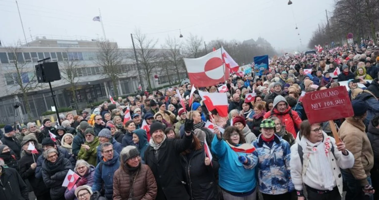 danska protesti grenland X/