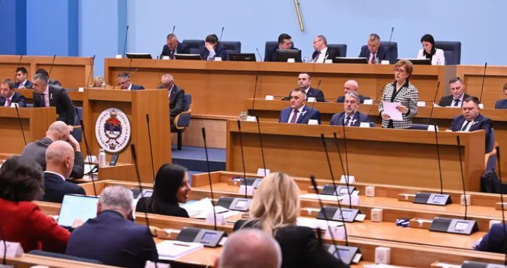 28. posebna sjednica NSRS-a//