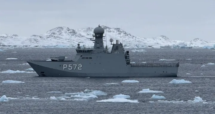 Brod kod Grenlanda/Anadolija//