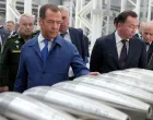 FILE PHOTO: Russia's deputy head of the Security Council Dmitry Medvedev inspects arms production as he visits the Aleksinsky Experimental Mechanical Plant in the town of Aleksin in the Tula region, Russia, June 15, 2023. Sputnik/Yekaterina Shtukina/Pool via REUTERS ATTENTION EDITORS - THIS IMAGE WAS PROVIDED BY A THIRD PARTY./File Photo/Sputnik