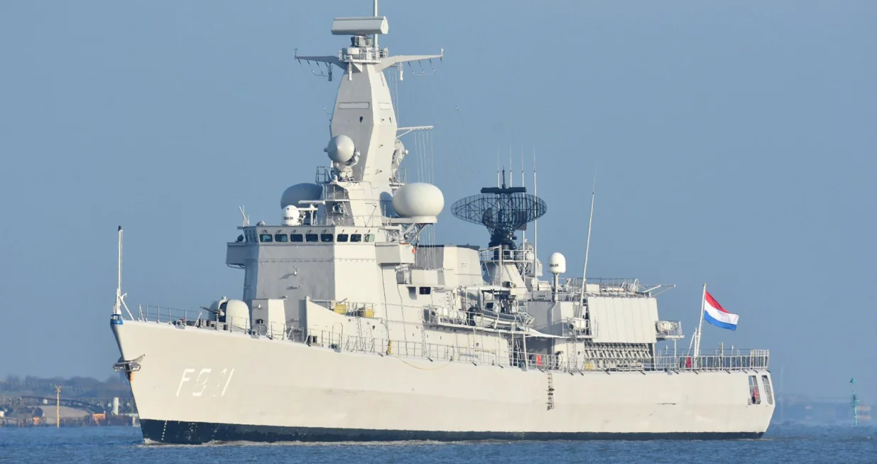 Brod Kraljevske holandske mornarice/Screenshot 