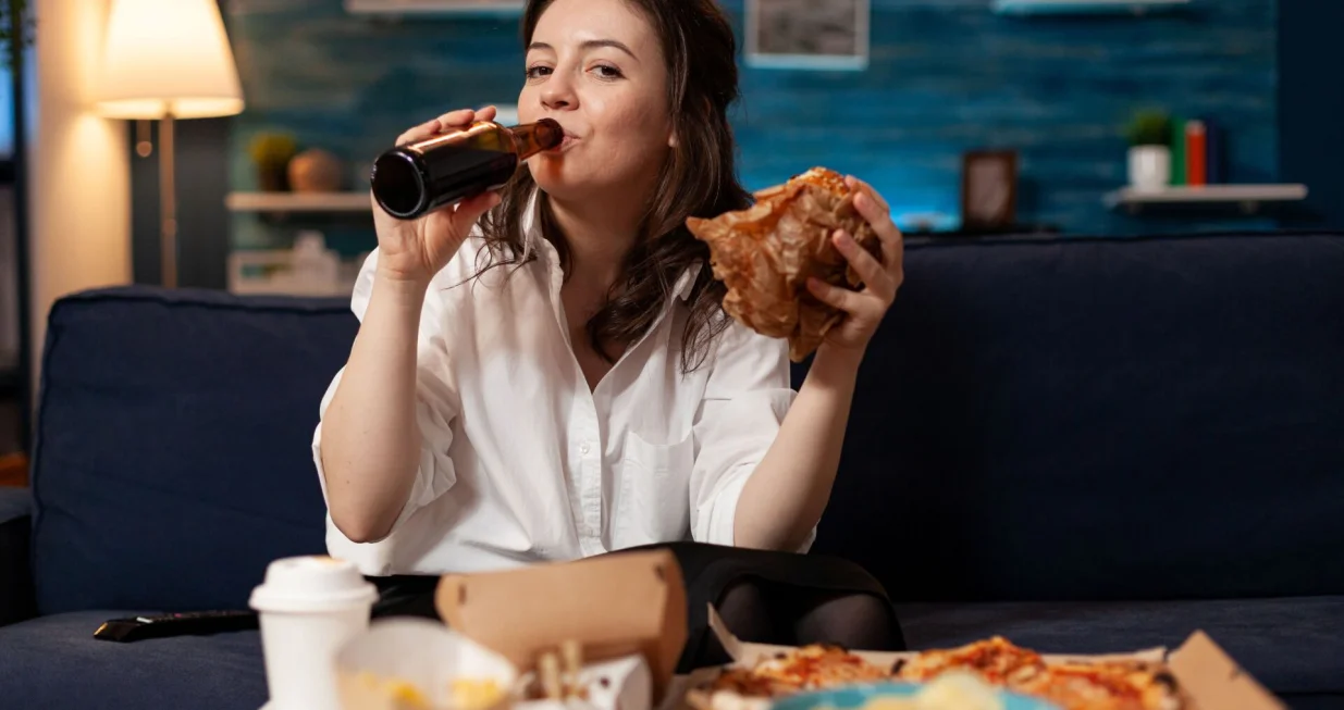 Ove 4 lo&scaron;e navike uni&scaron;tavaju zdravlje i ubrzavaju starenje//