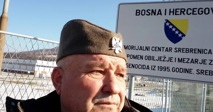 Brane stanivuković ispred mc pootočari Facebook/Facebook