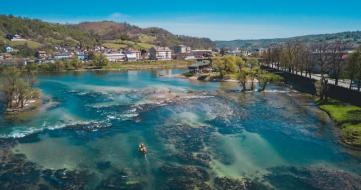 Rijeka Una u Novom Gradu//