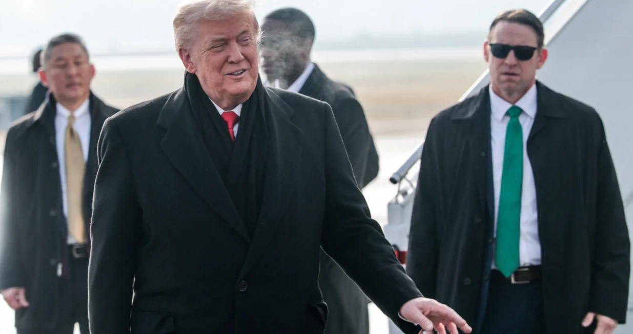 U.S. President Donald Trump after disembarking Air Force One en route to the World Economic Forum in Davos, at Zurich International Airport in Zurich, Switzerland January 21, 2026. REUTERS/Jonathan Ernst/Jonathan Ernst