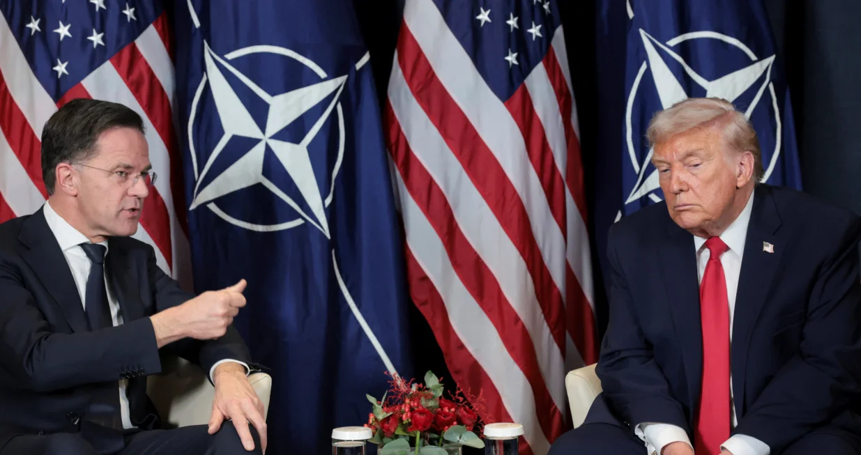 U.S. President Donald Trump holds a bilateral meeting with NATO Secretary General Mark Rutte at the World Economic Forum (WEF) in Davos, Switzerland, January 21, 2026. REUTERS/Jonathan Ernst/Jonathan Ernst
