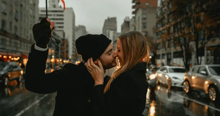 Ljubavni par/Clay Banks