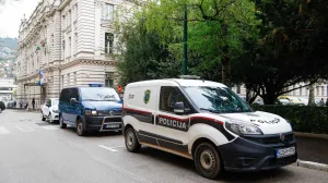 Akcija Koverta, policija, pretres, Vlada KS, Enda Pavić Pečenković, MUP KS, marica, kombi/Damir Deljo