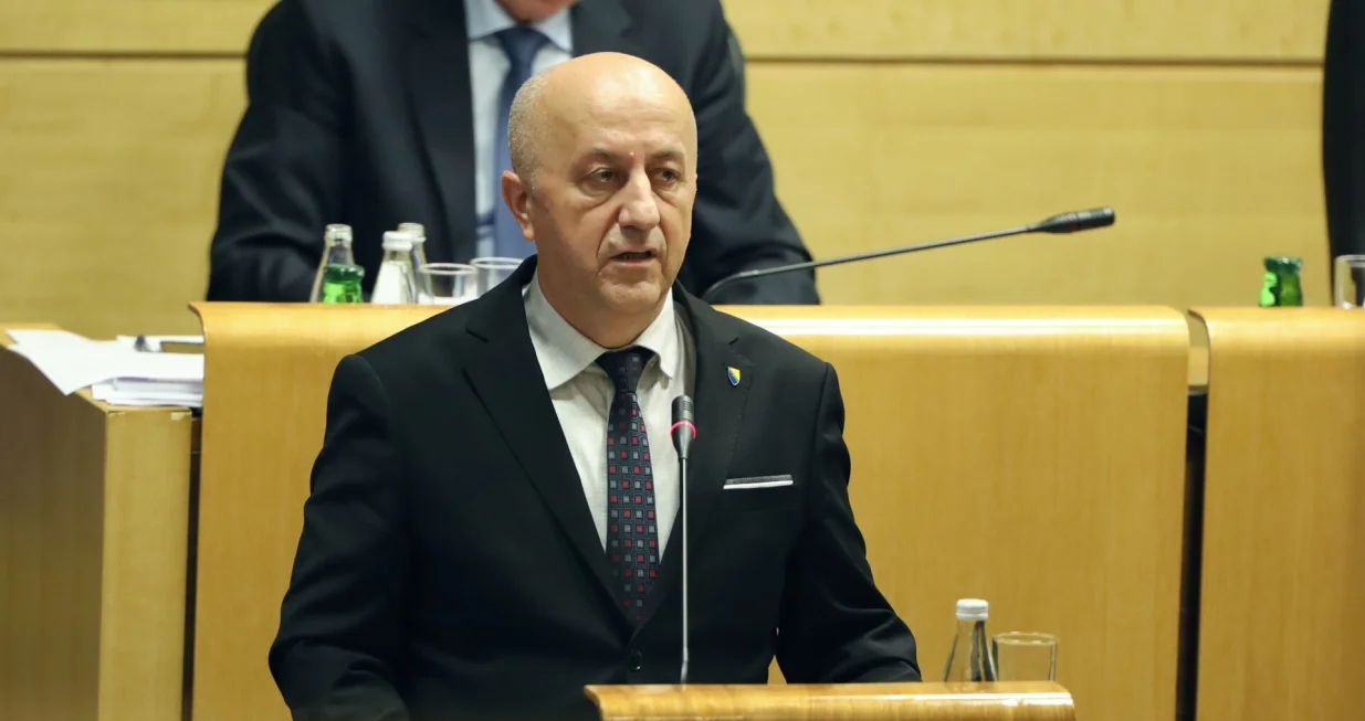 Sjednica Predstavničkog doma Parlamenta Federacije Bosne i Hercegovine vojska/Senad Gubelić