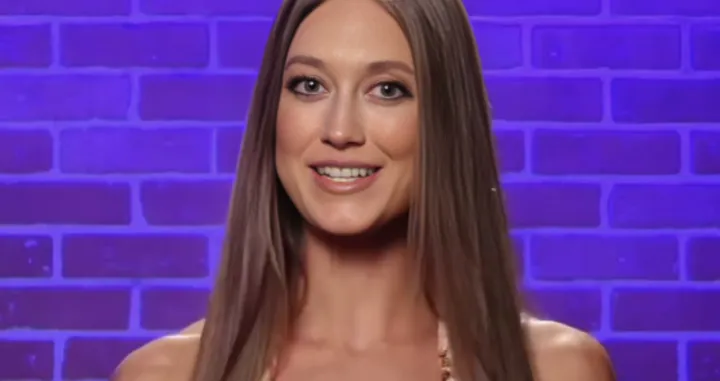 Jedna od reporterki The Bikini Reporta/X