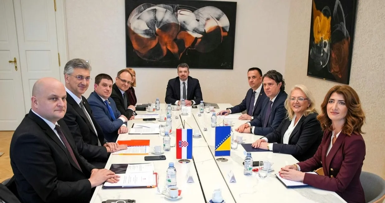 Delegacija Federacije BiH u Zagrebu: Otvoren dijalog o jačanju bilateralne saradnje, infrastrukture i energetike/