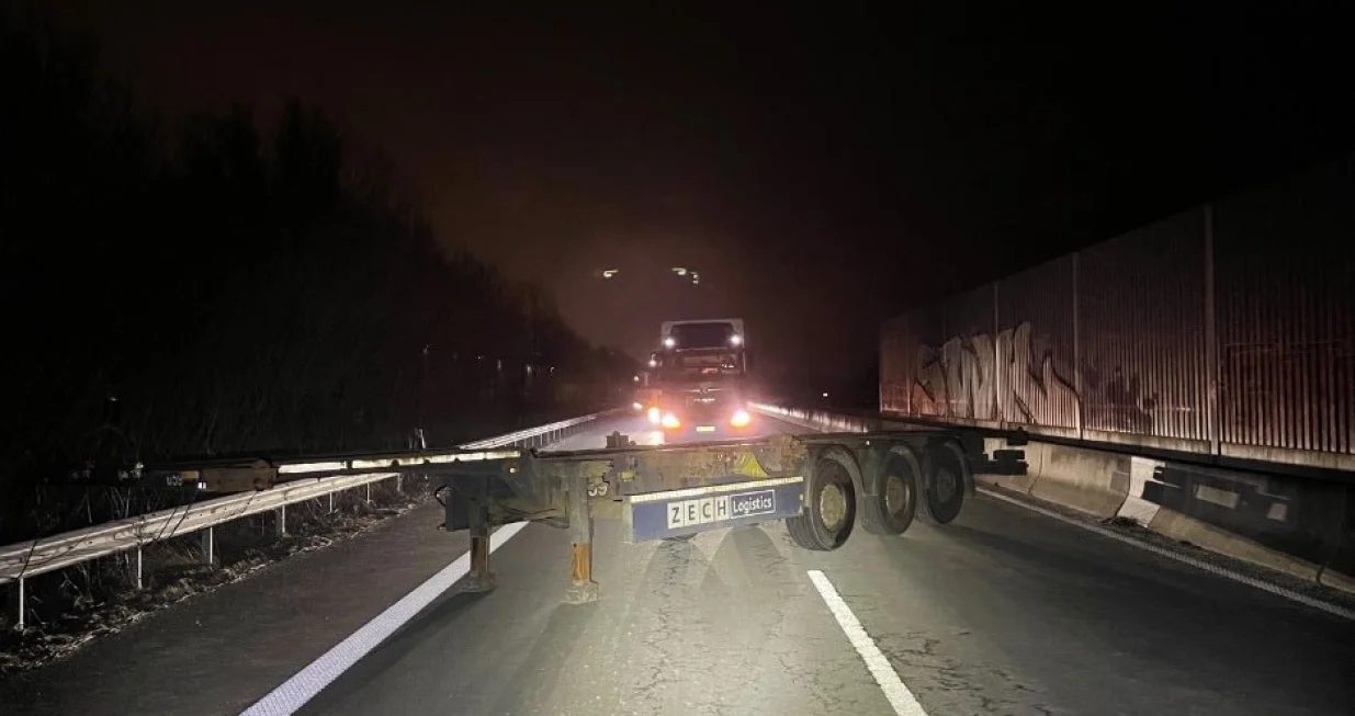 Zamka na autocesti/Screenshot