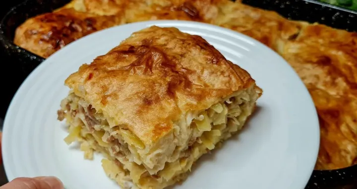 Brza pita s mesom i krompirom/Kuvajte Sa Sta&scaron;om