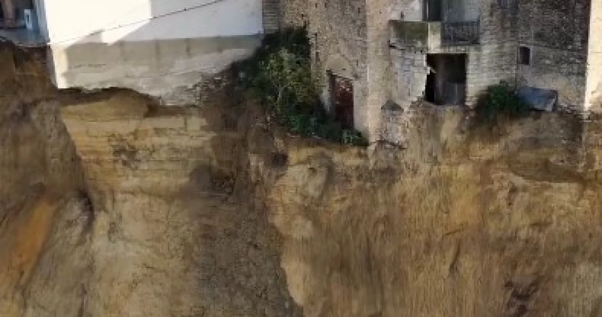 Jezivi prizori/Printscreen/X.com//