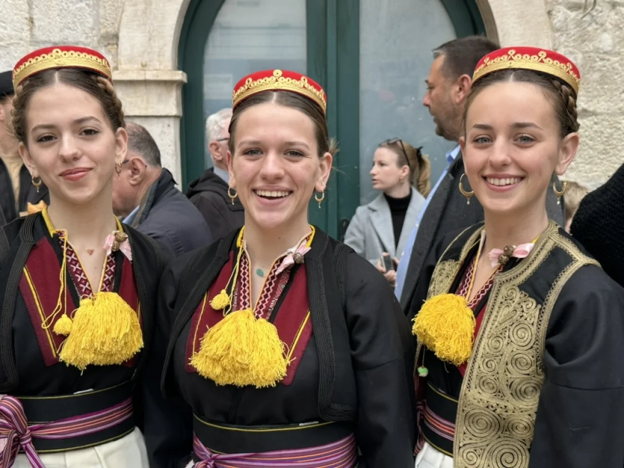 Ljepota konavoske no&scaron;nje/