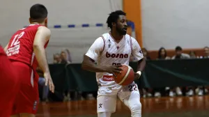 KK Bosna - KK BoracDontay CaruthersSani Čampara/Foto: 