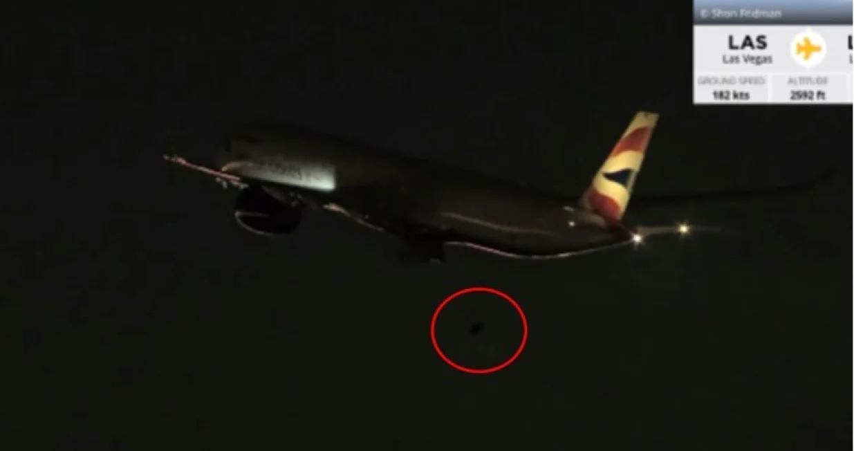 Avionu otpao toćak/Flightradar24//