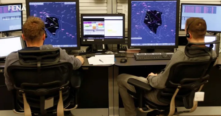 Kontrola letenja/Fena