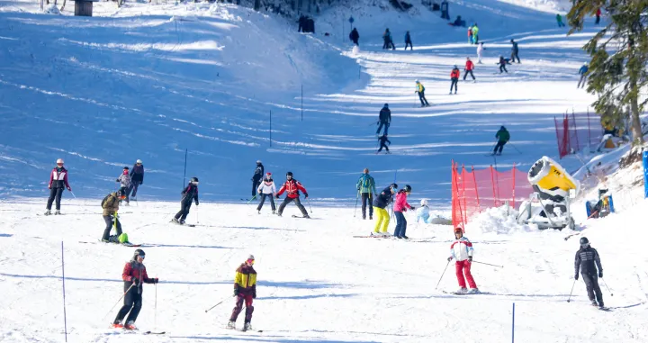 Otvorena sezona skijanja na Bjela&scaron;nici/Damir Deljo