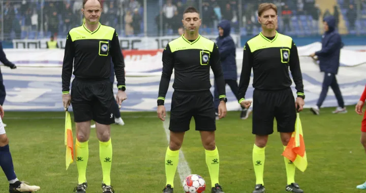 FK Željezničar - FK Velež (13. kolo WWin lige BiH)SudijeDragan TodićMirza ĆehajaSreten Udovičić/Foto: Picasa