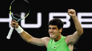 Tennis - Australian Open - Melbourne Park, Melbourne, Australia - January 30, 2026 Spain's Carlos Alcaraz reacts during his semi final match against Germany's Alexander Zverev REUTERS/Tingshu Wang/Foto: Tingshu Wang