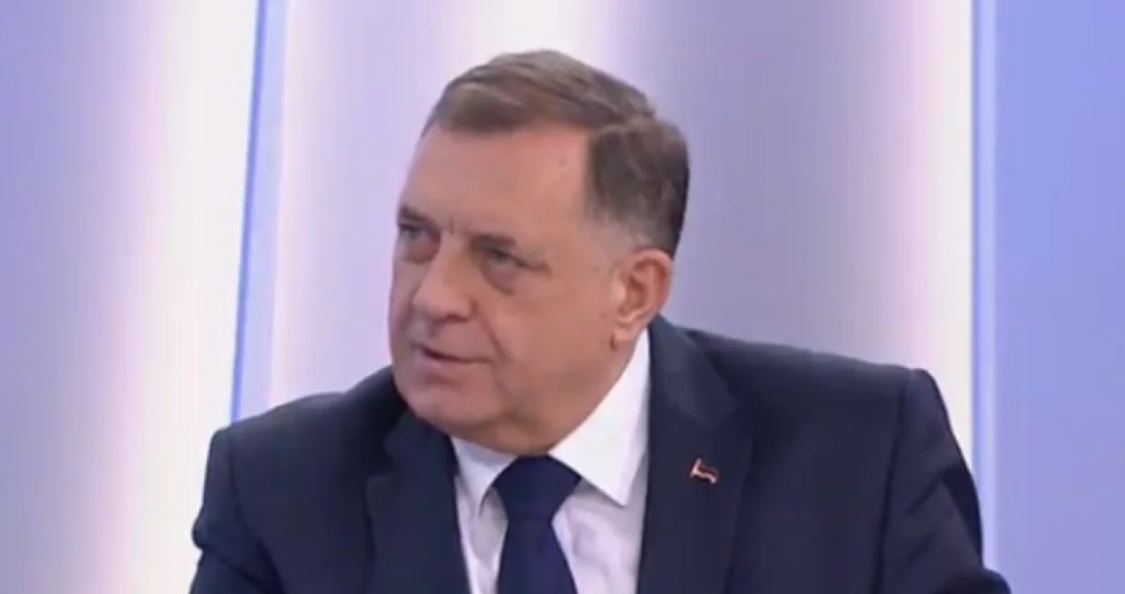 Milorad Dodik, lider SNSD-a, gostovanje na RTRS-u/Prtsc