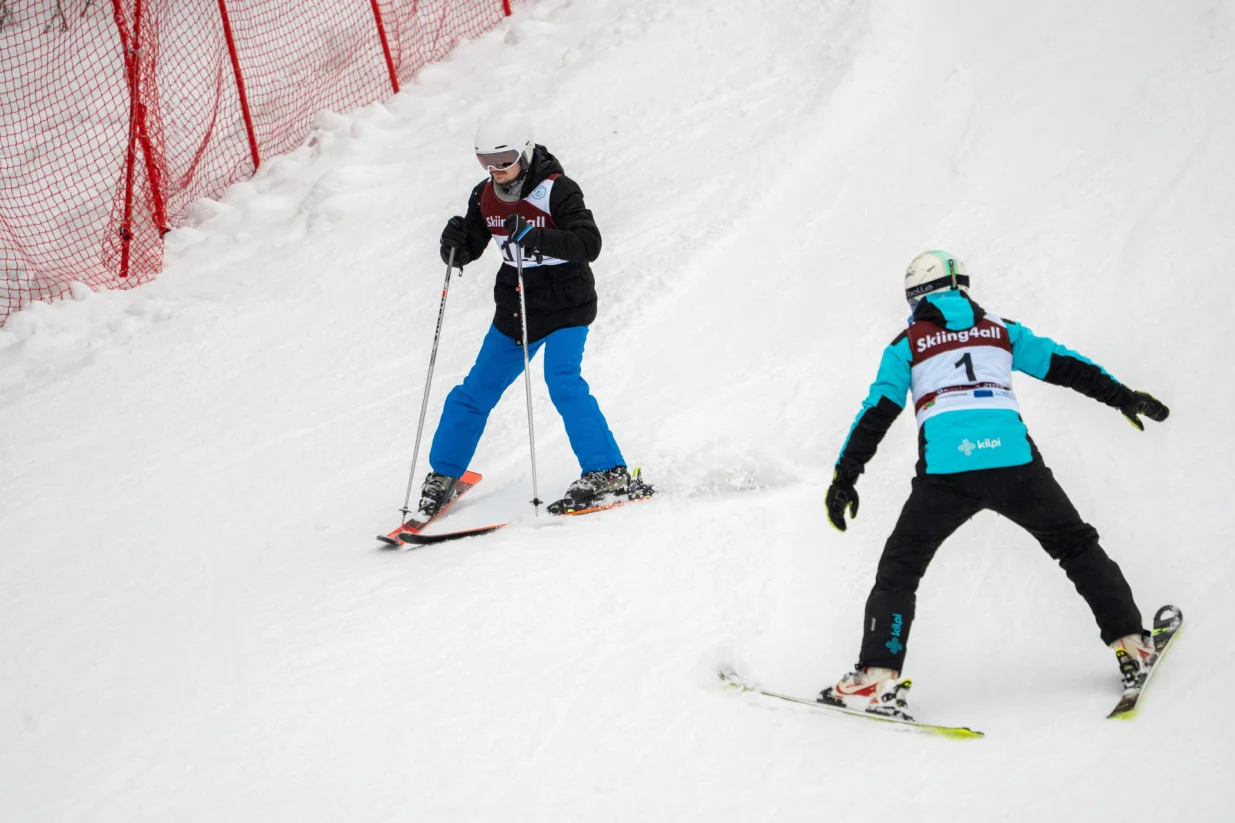 Na Bjela&scaron;nici održana prva inkluzivna skija&scaron;ka utrka "Skiing4all Sarajevo 2026"/Foto: 