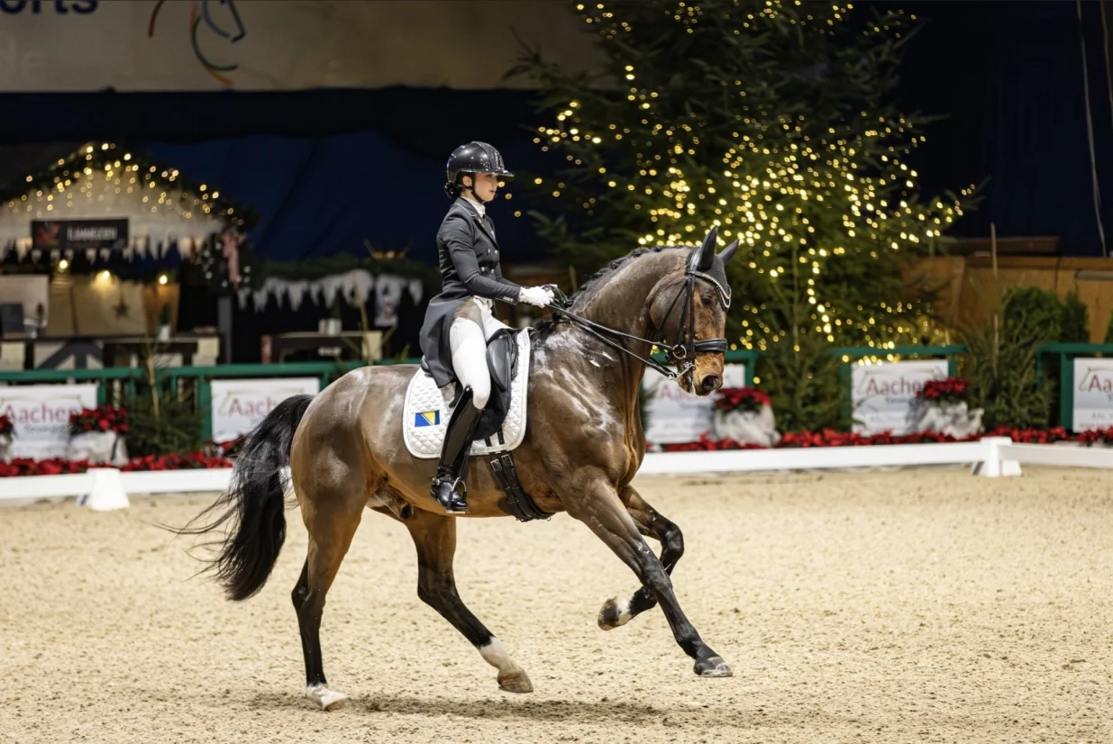 Ema Emina Nefić, mlada dresurna jahačica/