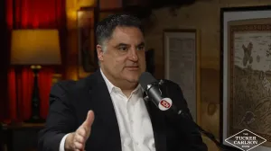 Cenk Uygur gostovao je u podcastu kod američkog novinara Tuckera Carlsona/Screenshot