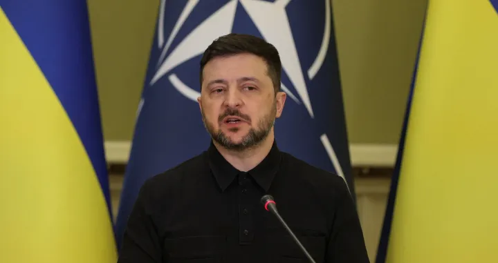 Ukraine's President Volodymyr Zelenskiy speaks to the media during a joint press conference with NATO Secretary General Mark Rutte (not pictured), amid Russia's attack on Ukraine, in Kyiv, Ukraine February 3, 2026. REUTERS/Anatolii Stepanov/Anatolii Stepanov