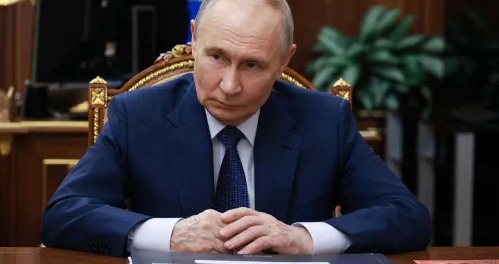 Russian President Vladimir Putin attends a meeting with the Head of the Republic of Adygea, Murat Kumpilov, at the Kremlin in Moscow, Russia January 20, 2026. Sputnik/Vyacheslav Prokofyev/Pool via REUTERS ATTENTION EDITORS - THIS IMAGE WAS PROVIDED BY A THIRD PARTY./Vyacheslav Prokofyev