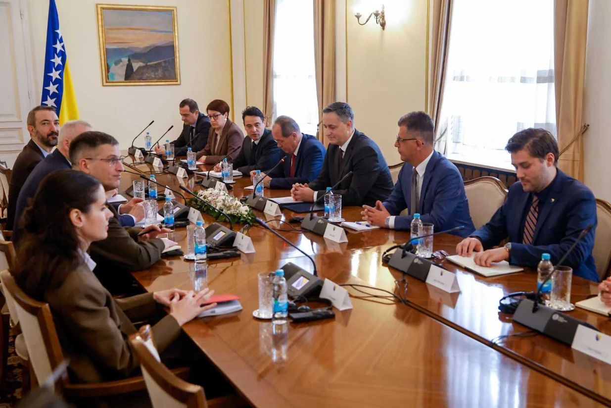 Boris Ruge posjetio Denisa Bećirovića/Damir Deljo