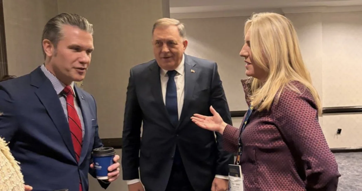 Cvijanović i Dodik sa Hegsethom/Željka Cvijanović