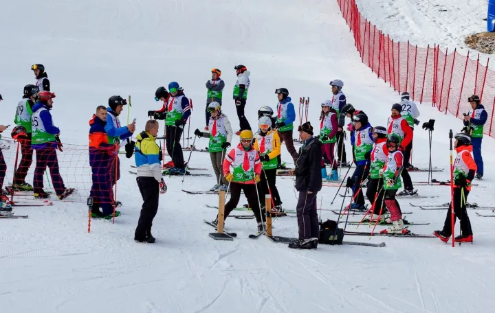 Međunarodno ski takmičenje menadžera na Bjela&scaron;nici//