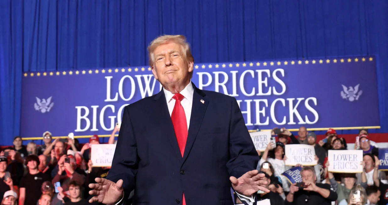 FILE PHOTO: U.S. President Donald Trump gestures on the day he delivers a speech on energy and the economy, in Clive, Iowa, U.S., January 27, 2026. REUTERS/Kevin Lamarque/File Photo/Kevin Lamarque