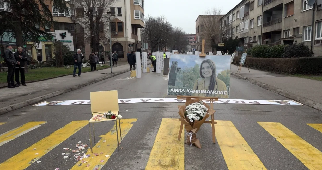Druga godi&scaron;njica ubistva Amre Kahrimanović obilježena u Tuzli/Rtv7.ba