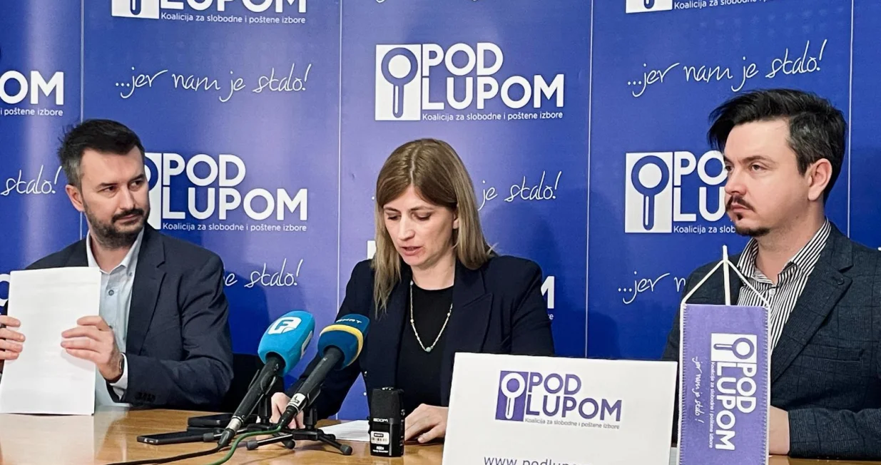 Press saop&scaron;tenje Pod Lupom povodom ponovljenih izbora u RS-u/Press Centar Pod Lupom/Press Centar Pod Lupom