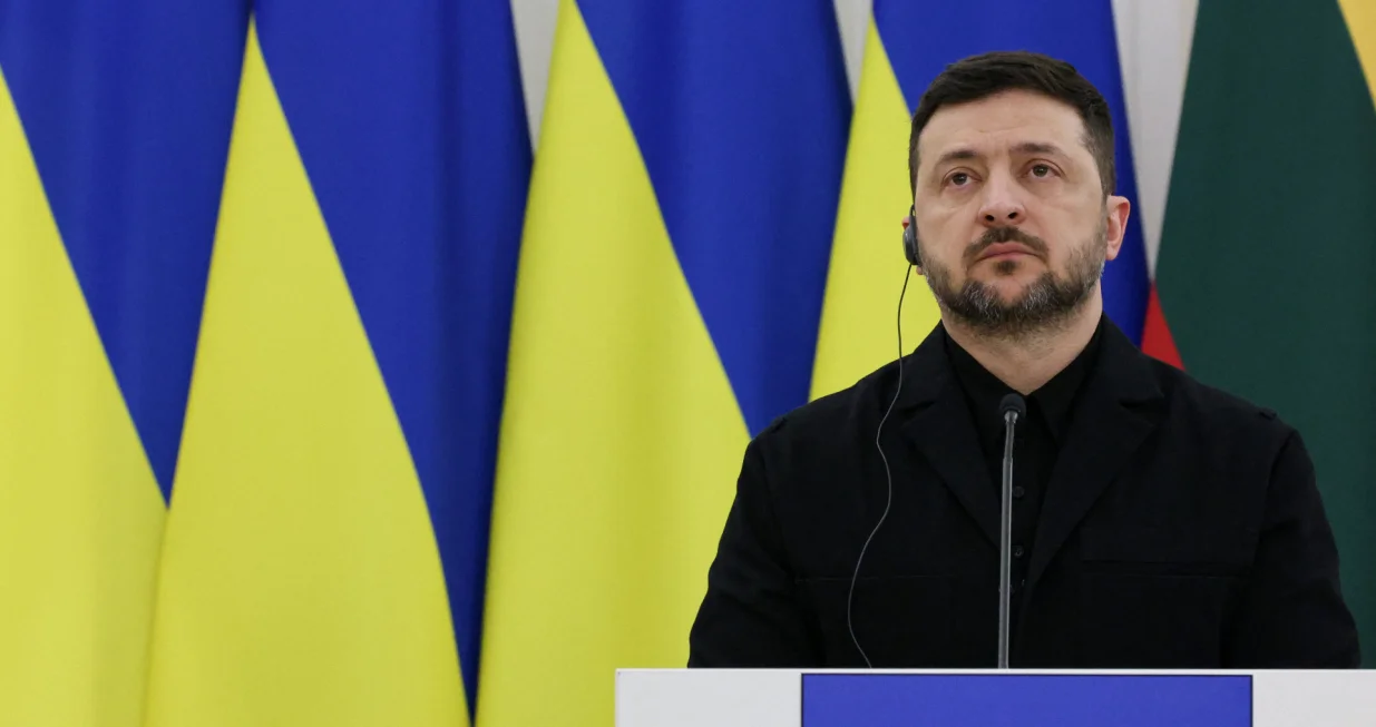 Ukrainian President Volodymyr Zelenskiy attends a press conference with Lithuanian President Gitanas Nauseda and Polish President Karol Nawrocki at the Presidential Palace in Vilnius, Lithuania, January 25, 2026. REUTERS/Kuba Stezycki/Kuba Stezycki